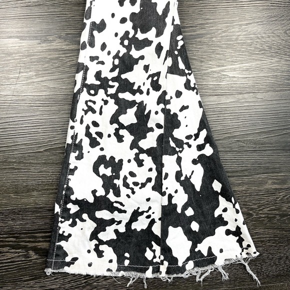 Saints & Hearts Bell Bottom Raw Hem Jeans Women Small Cow Print Grunge Y2K Indie - Picture 3 of 13